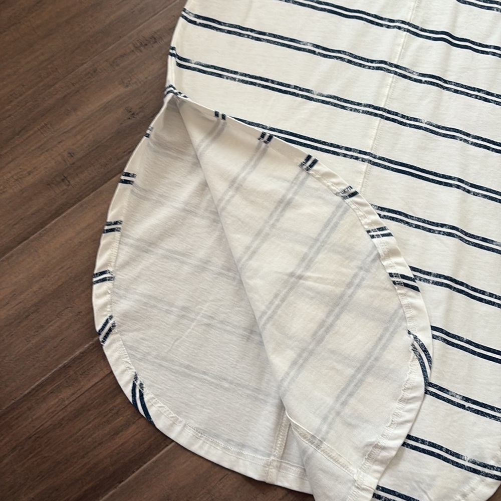 Casual Striped Sleeveless maxi Dress.  Thread & Supply.  Size XS.  New with tags - Picture 4 of 7